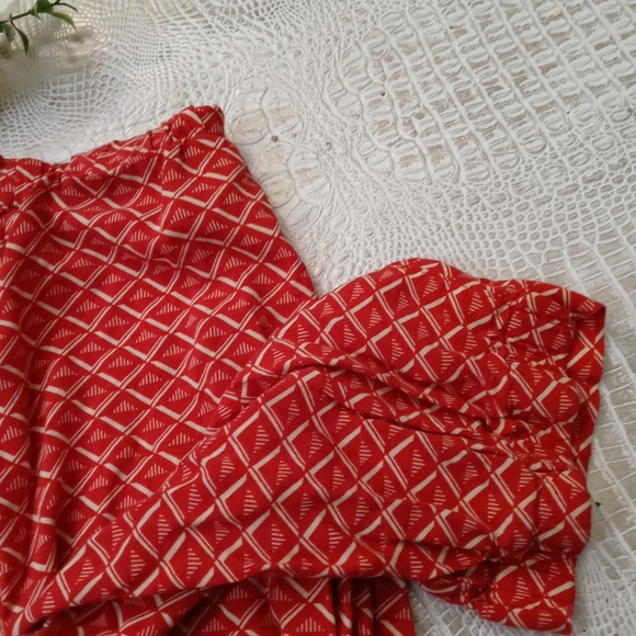 BOGO🆓 | Forever 21 Red Print MC Hammer Type Pants - Picture 5 of 11